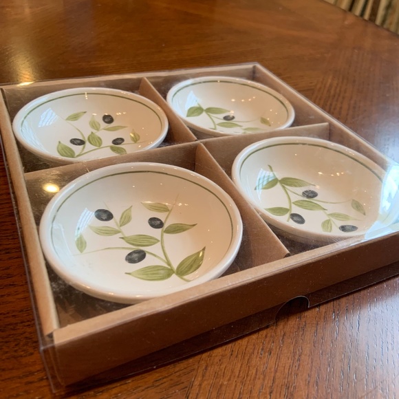 Set of Four New Out of The Woods of Oregon Dipping and Serving Bowls - Picture 3 of 16